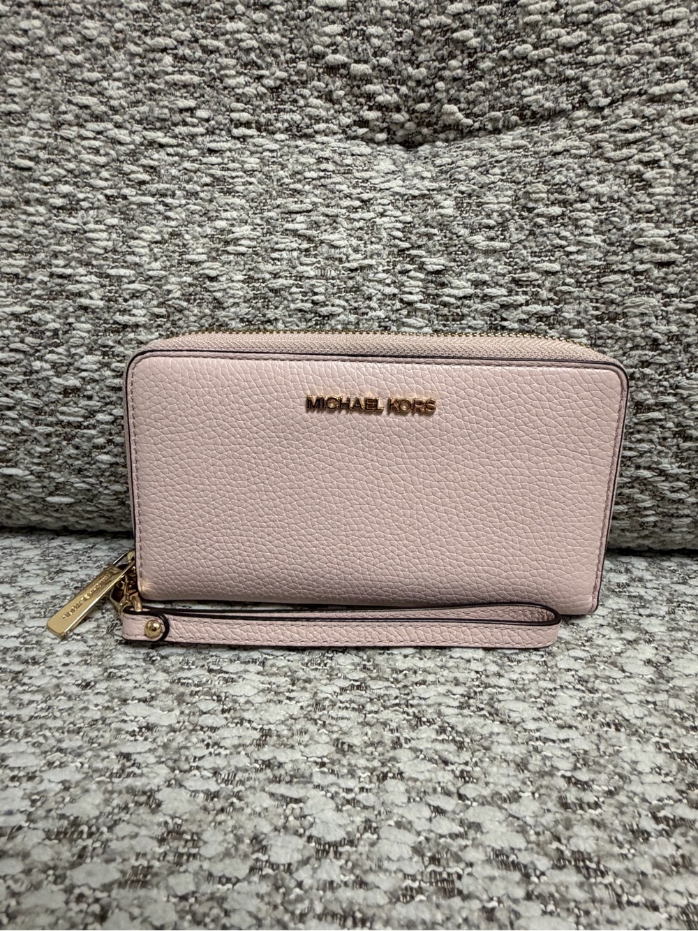 MICHAEL KORS Powder Pink Leather Zip-Around Wristlet Wallet